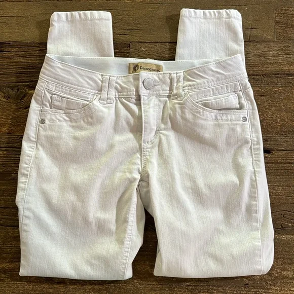 Democracy Women's Skinny Jeans - White - Picture 2 of 9